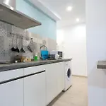 Apto Nuevo-junto Mezquita-con Parking Opcional Lägenhet *