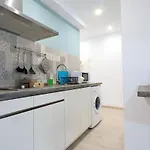 Apto Nuevo-junto Mezquita-con Parking Opcional *