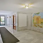 Apto Nuevo-junto Mezquita-con Parking Opcional * Córdoba