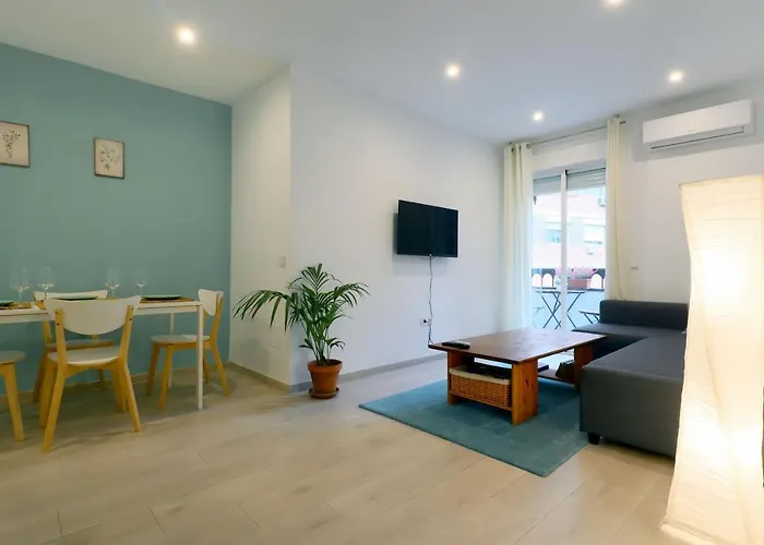 Apto Nuevo-Junto Mezquita-Con Parking Opcional Appartement *