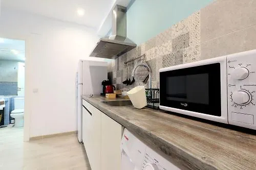 Apto Nuevo-junto Mezquita-con Parking Opcional Apartment