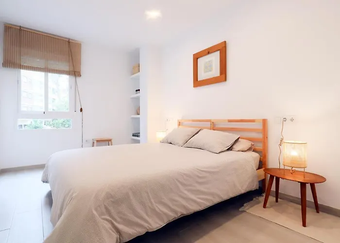 Apto Nuevo-Junto Mezquita-Con Parking Opcional * קורדובה